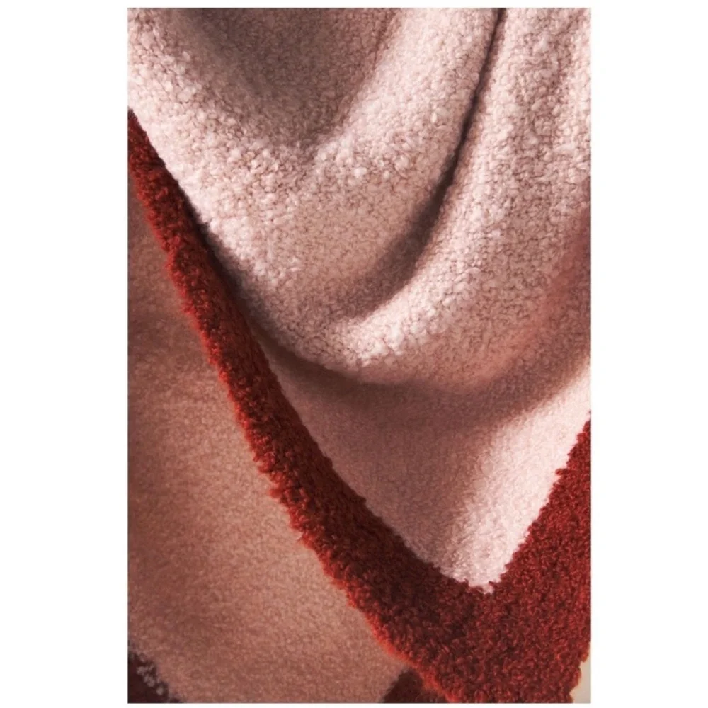 Anthropologie Rodi Boucle Throw Blanket in‎ Blush